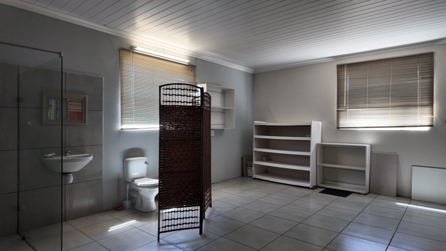 3 Bedroom Property for Sale in Stilbaai Wes Western Cape